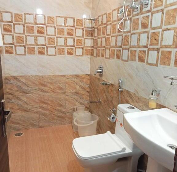 בית מלון כפרי O Srishti Nikunj