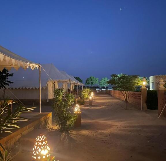 渡假胜地 Desert Horizons