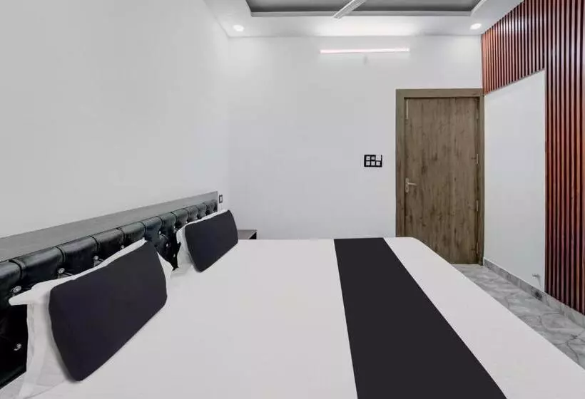 Super Oyo Flagship Hotel Singh Residency