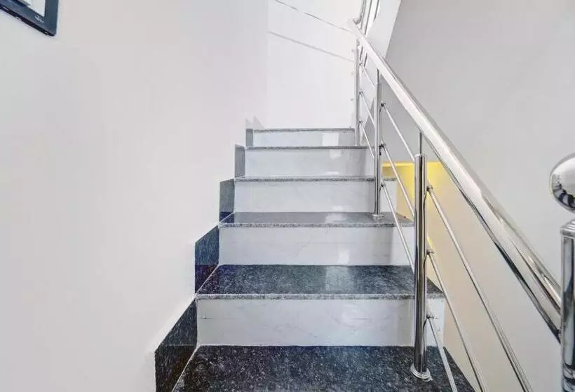 Super Oyo Flagship Hotel Singh Residency