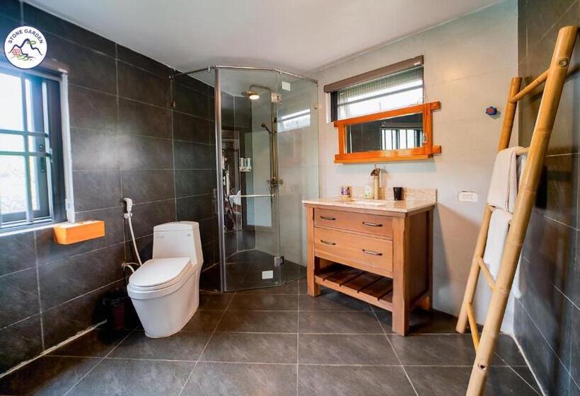 تختخواب و صبحانه Stone Garden Resort & Spa