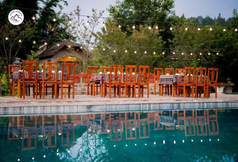 تختخواب و صبحانه Stone Garden Resort & Spa