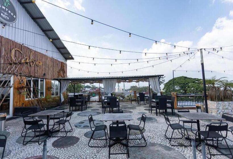 Отель Batuque Town Villa