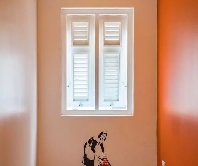 هتل Bed & Bike Curacao