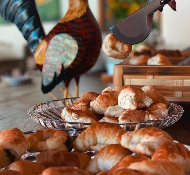 Отель Bertell Inn