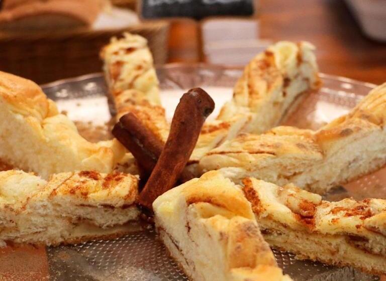 Отель Bertell Inn