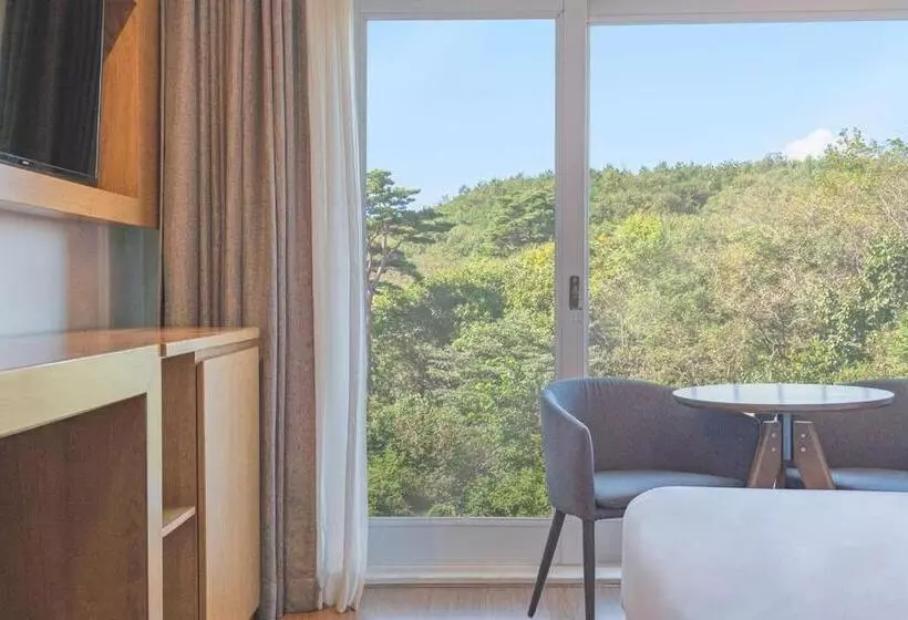 Hotel El