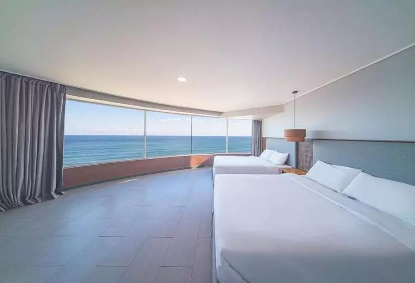 Hotel El