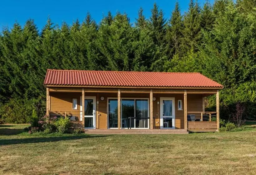 Hotelli Les Terrasses Du Lac