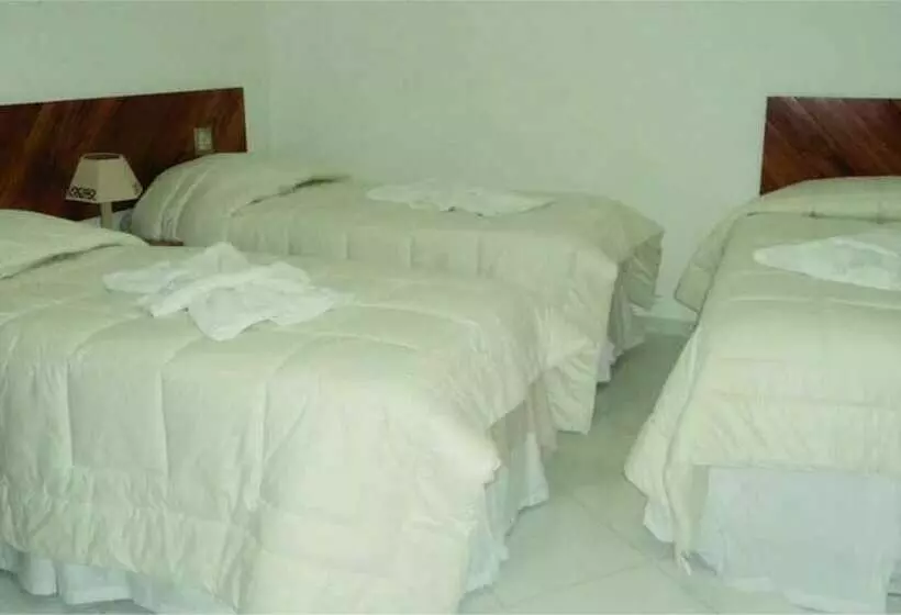 Hotelli Marina Bella