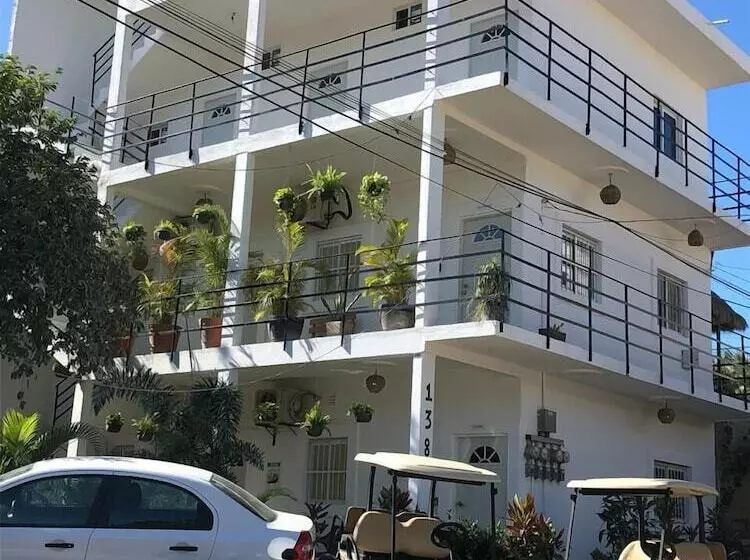 ホテル Sayulita Kart Inn