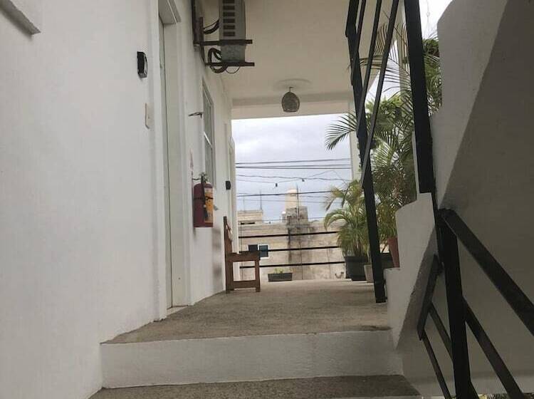 ホテル Sayulita Kart Inn