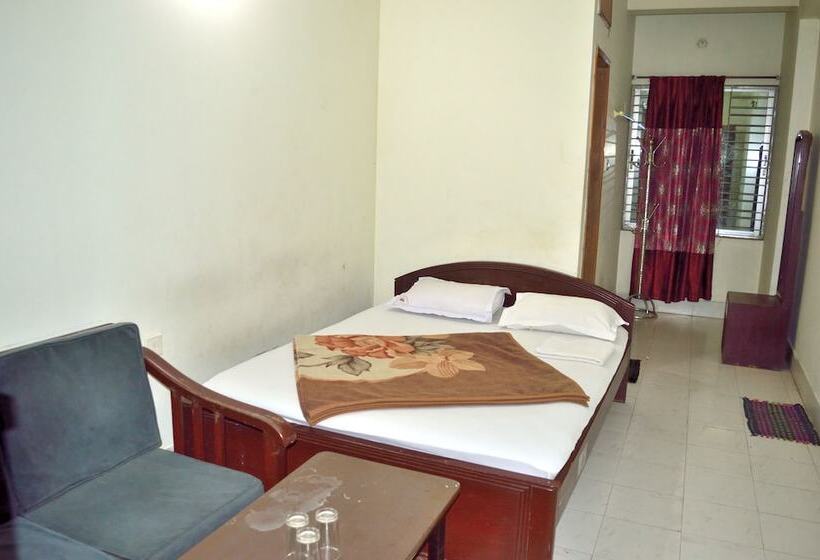 هتل Sea Breeze Resort