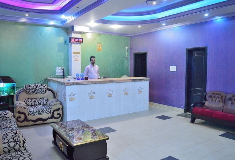 هتل Sea Breeze Resort