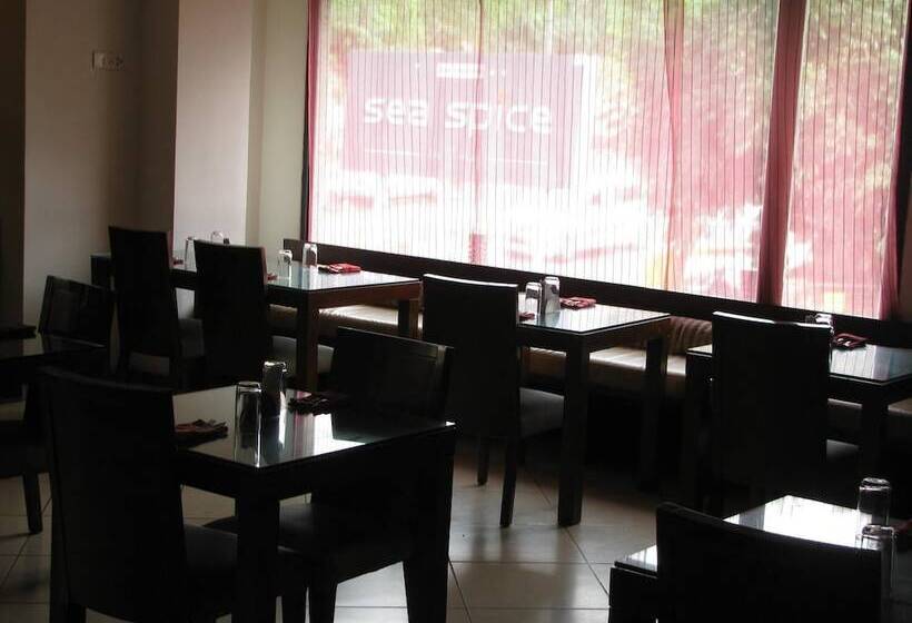 בית מלון כפרי Shetty Gardenia