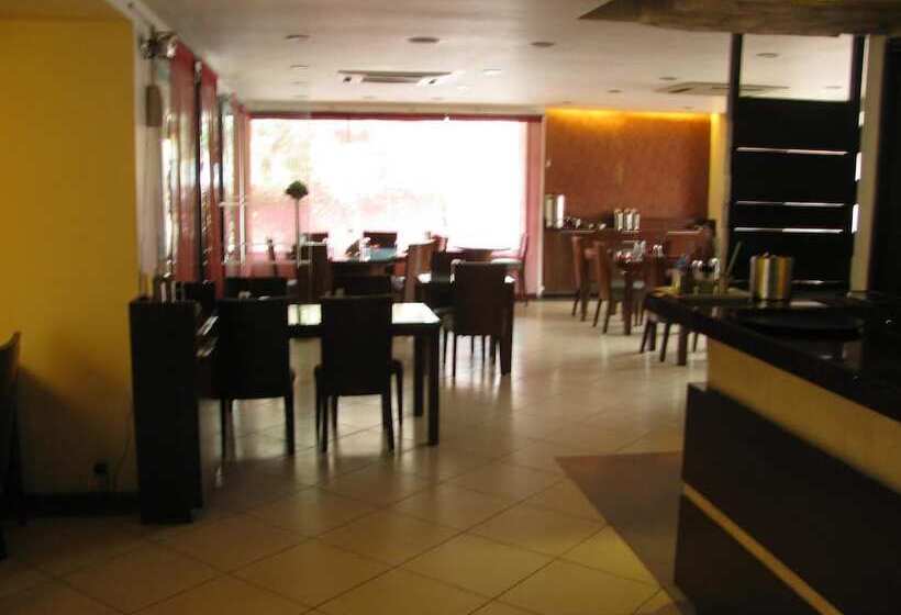 בית מלון כפרי Shetty Gardenia