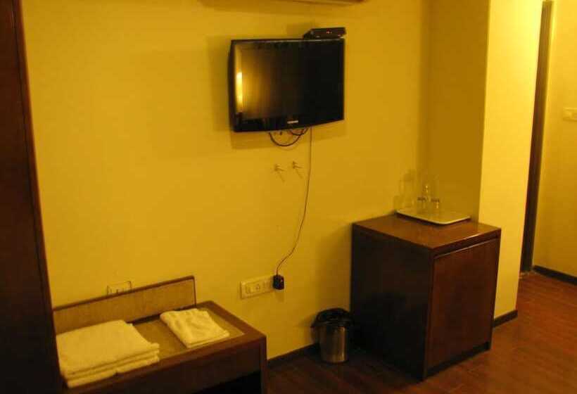 בית מלון כפרי Shetty Gardenia