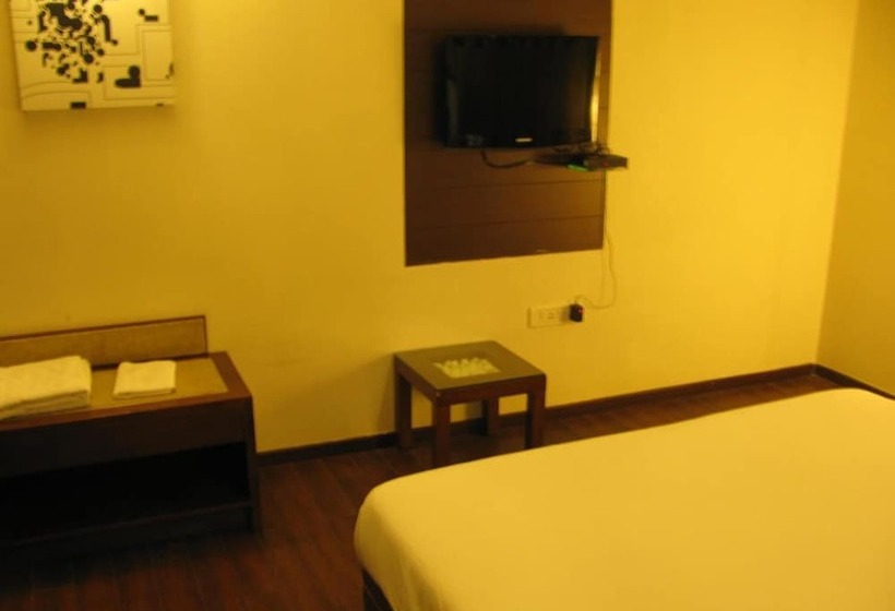 בית מלון כפרי Shetty Gardenia