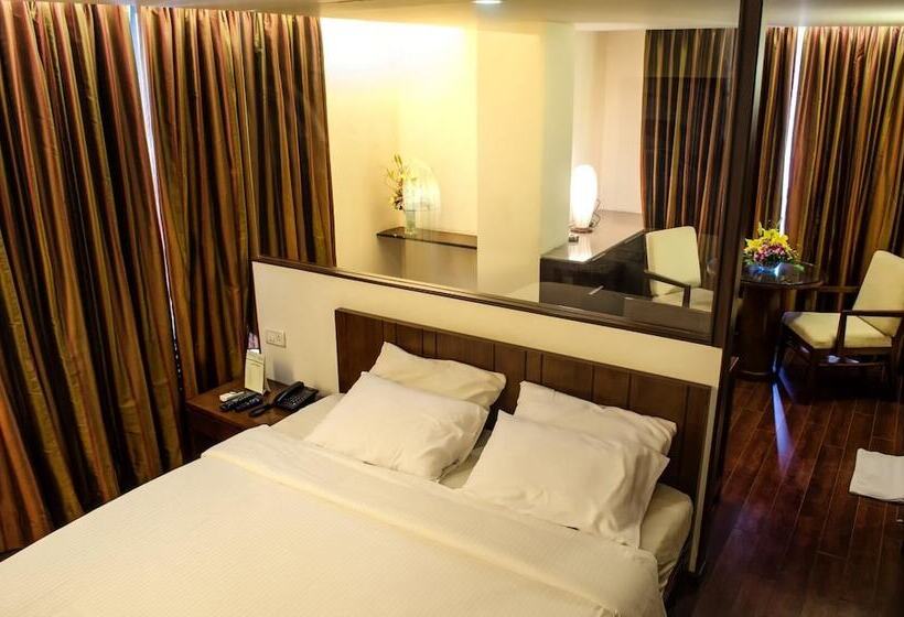 בית מלון כפרי Shetty Gardenia