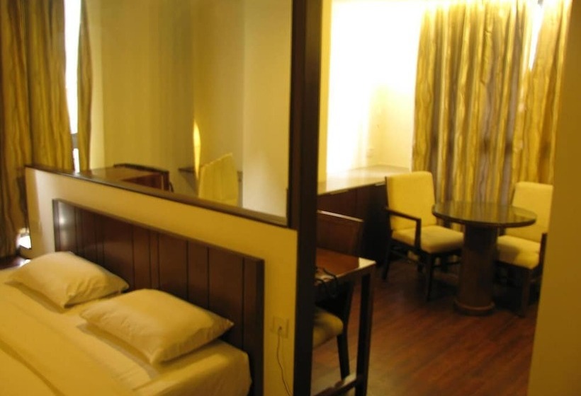 בית מלון כפרי Shetty Gardenia