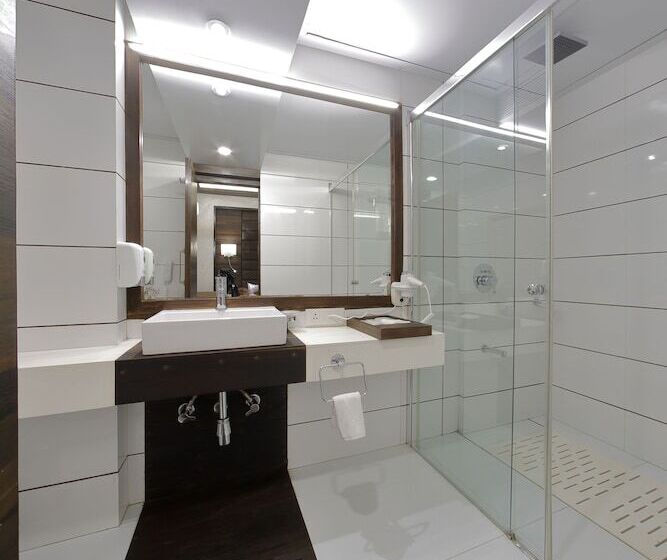 Hotel Silver Heights