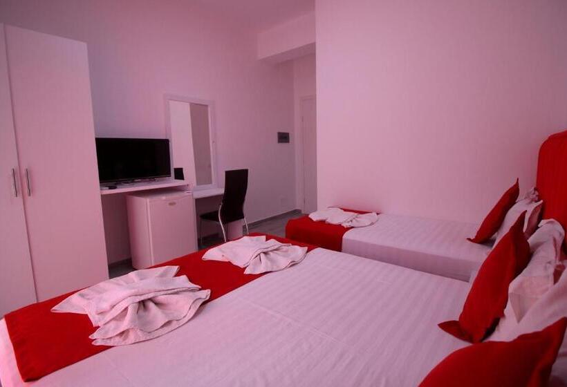 ホテル Vila Kapllani