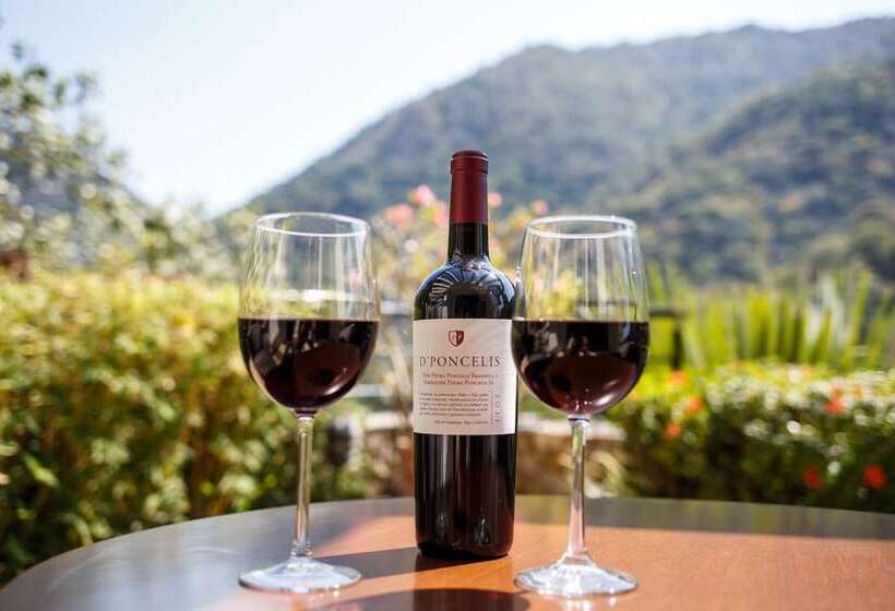 בית מלון כפרי Villa Armonia Luxury Suites