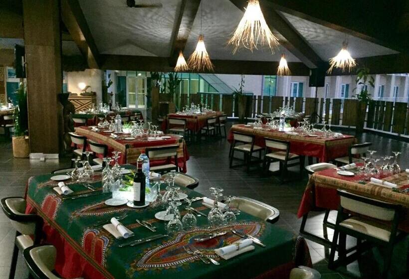 Pefaco Hotel Maya Maya