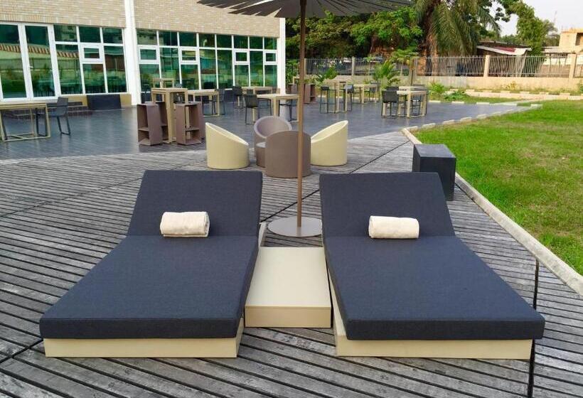 Pefaco Hotel Maya Maya