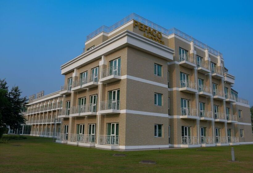 Pefaco Hotel Maya Maya