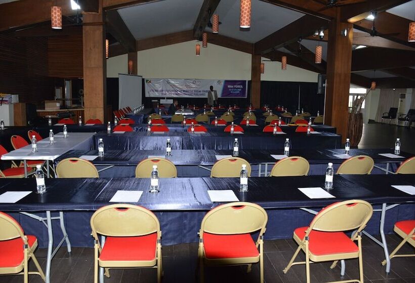 Pefaco Hotel Maya Maya