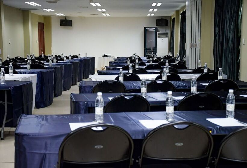 Pefaco Hotel Maya Maya