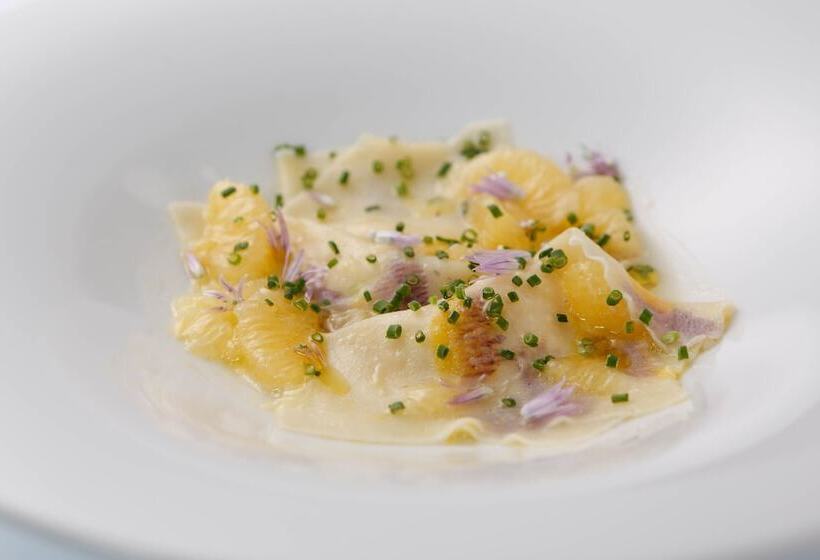 료칸 源泉掛け流しの宿albergo湯楽