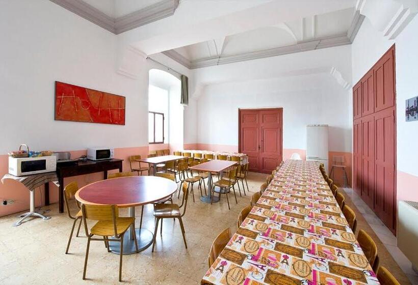 Alberg Solidança Hostel