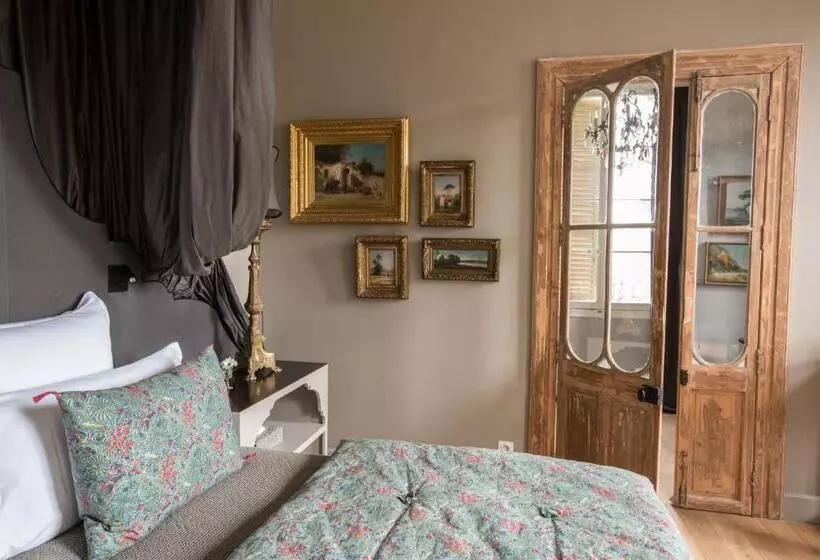 Bed and Breakfast La Divine Comédie Suites Deluxe