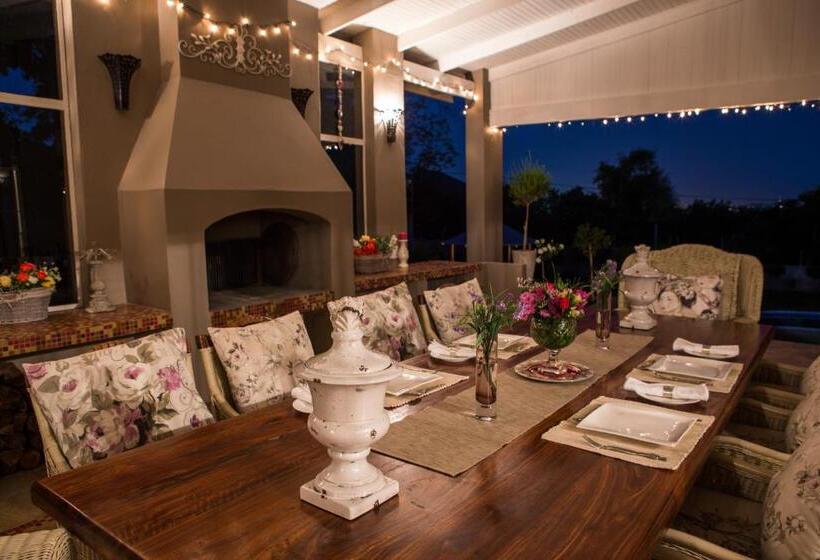 ベッドアンドブレックファースト La Vida Luka Luxury Guesthouse