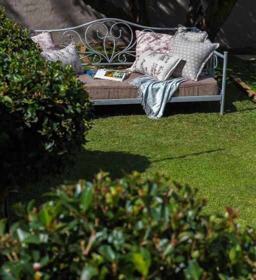 ベッドアンドブレックファースト La Vida Luka Luxury Guesthouse