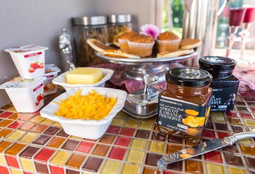 ベッドアンドブレックファースト La Vida Luka Luxury Guesthouse