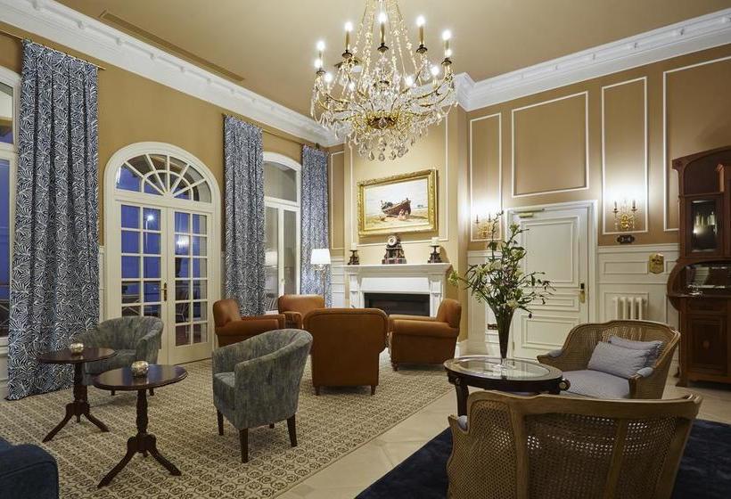 Отель Casa Vilella 4 Sup