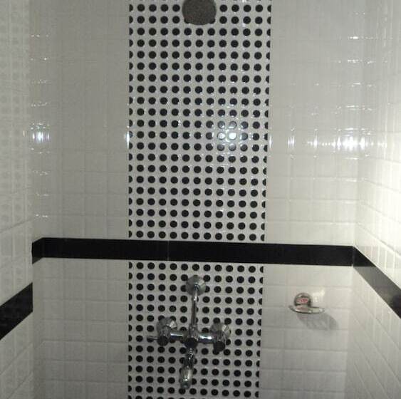 Hotel Celeste Colaba