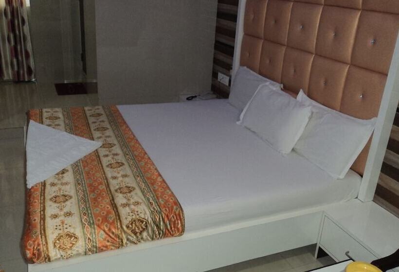 Hotel Celeste Colaba