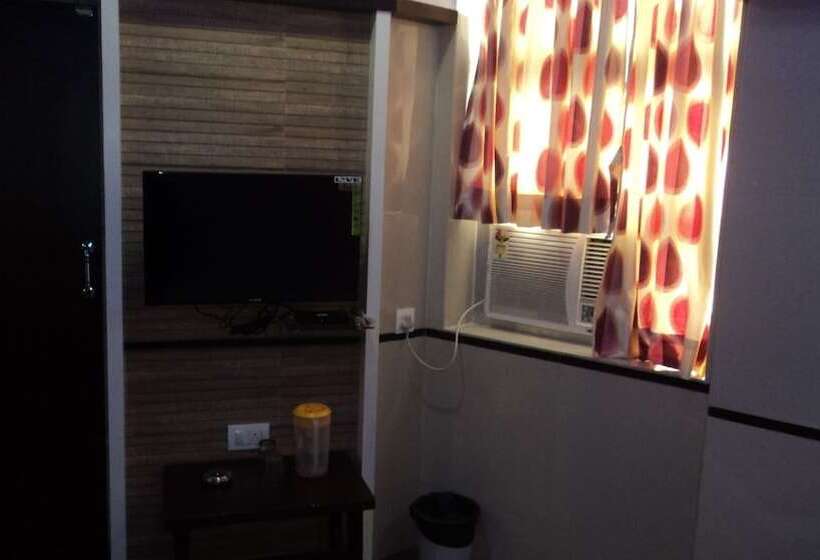 Hotel Celeste Colaba