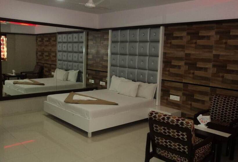 Hotel Celeste Colaba