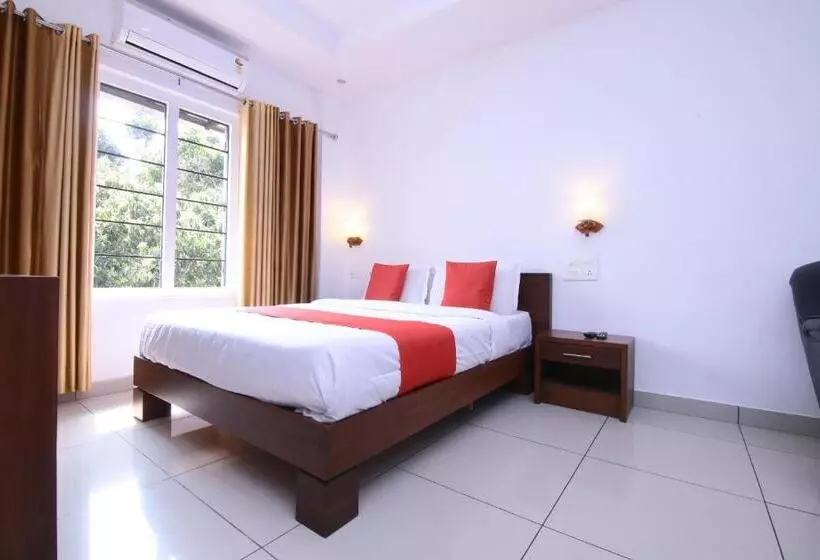 ホテル Pearl View Residency