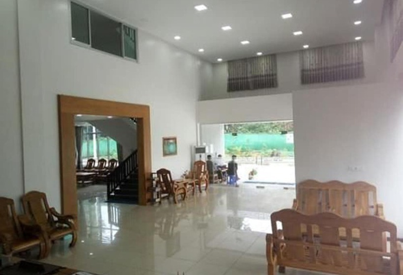 هتل Taw Win Yadanar