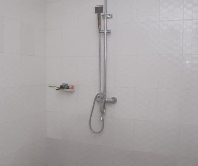 هتل Taw Win Yadanar