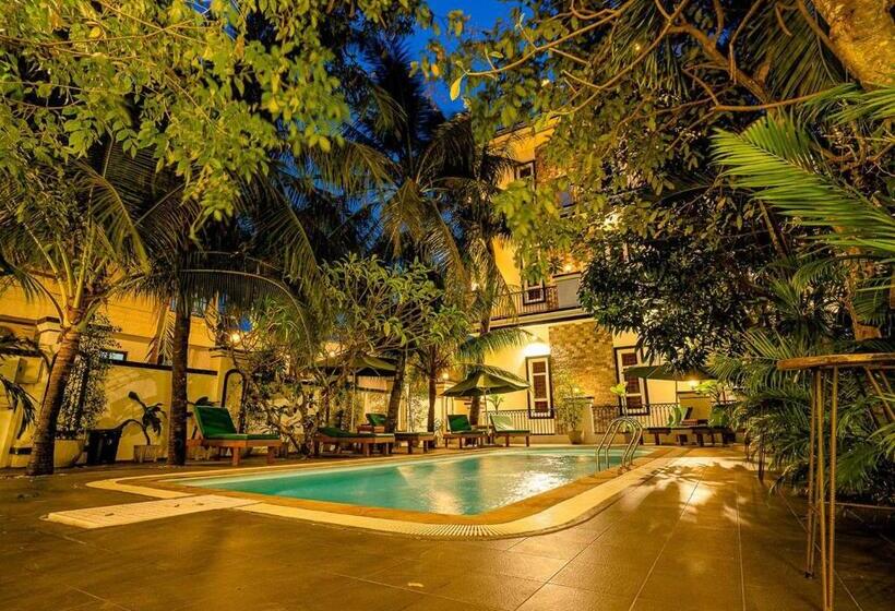 فندق صغير Kampot View Boutique