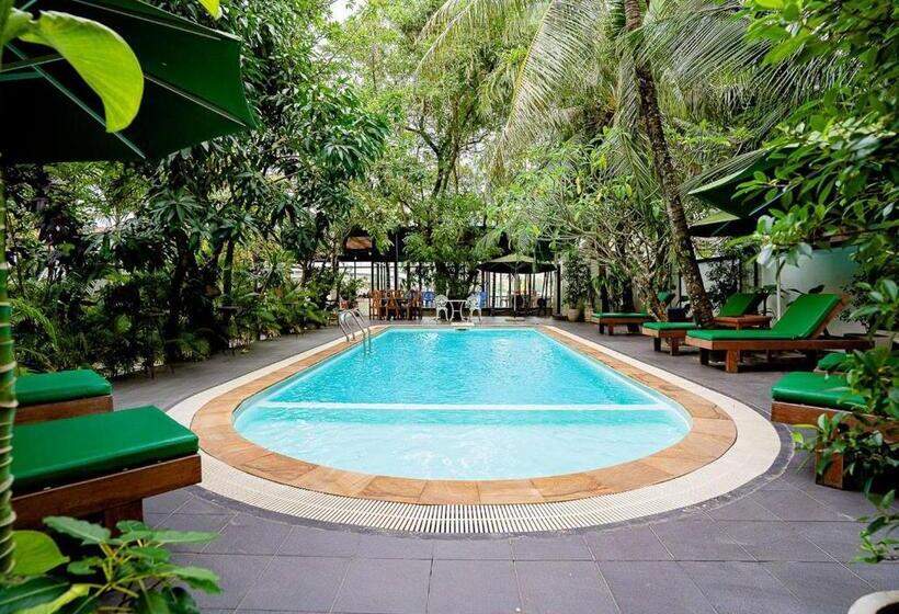 فندق صغير Kampot View Boutique