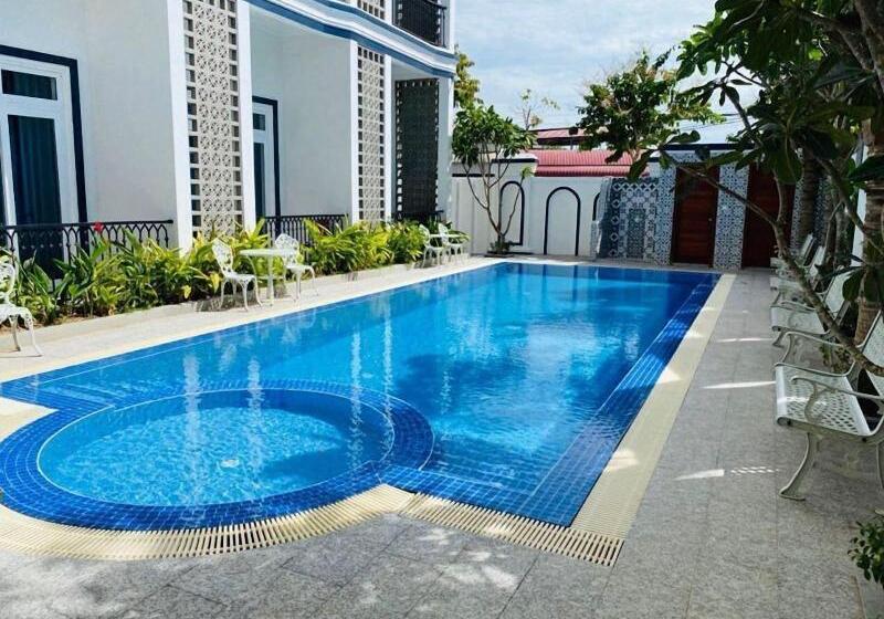 فندق صغير Kampot View Boutique