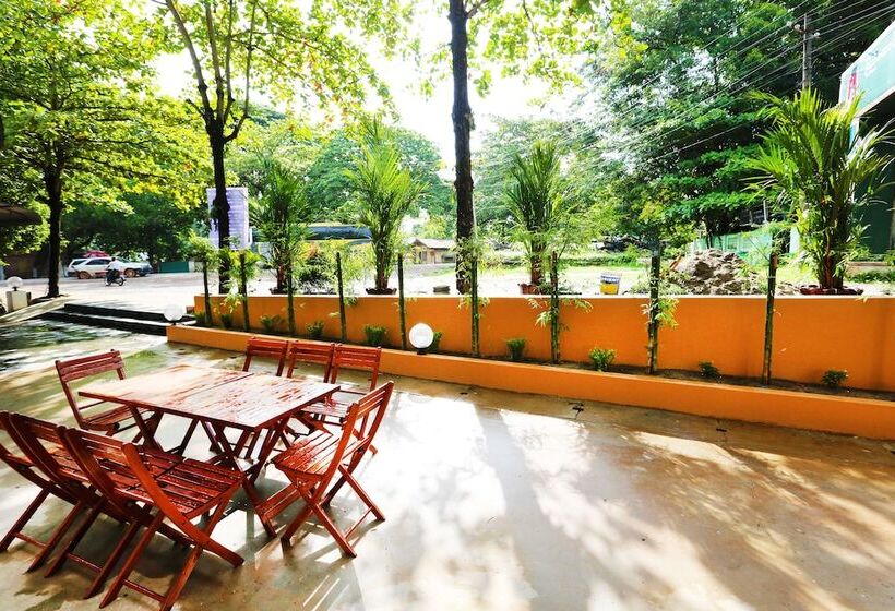 Little Hpa An Hostel